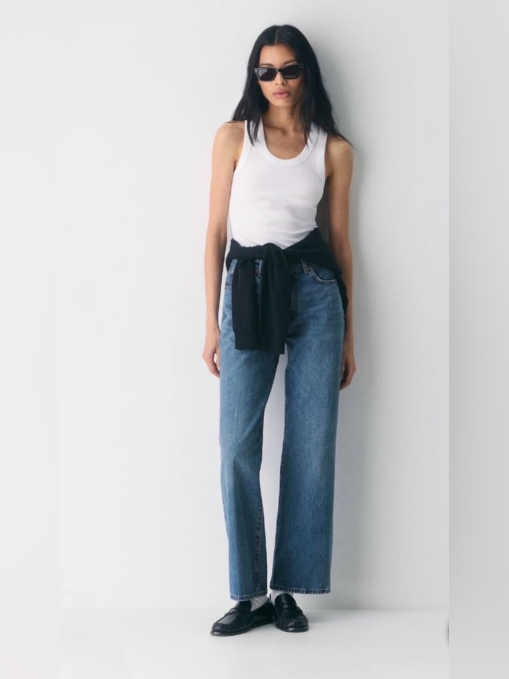 Aritzia Denim Forum the Farrah Hi-Rise Wide Jeans Size 28 Medium Wash